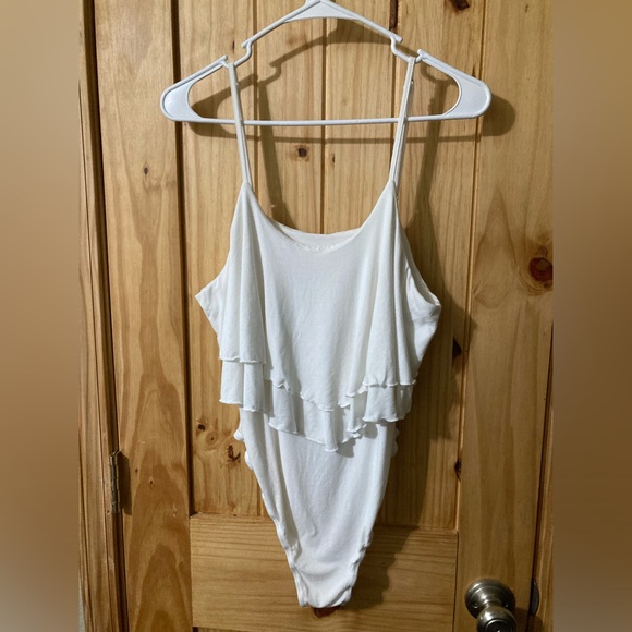 SHEIN size 0X body suit with adjustable spaghetti straps - Picture 4 of 4